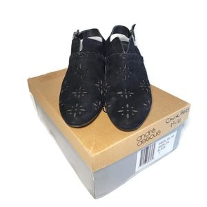 Andre Assous Closed Toe Black Suede Platform Heels Sandals sz 7 Shoes